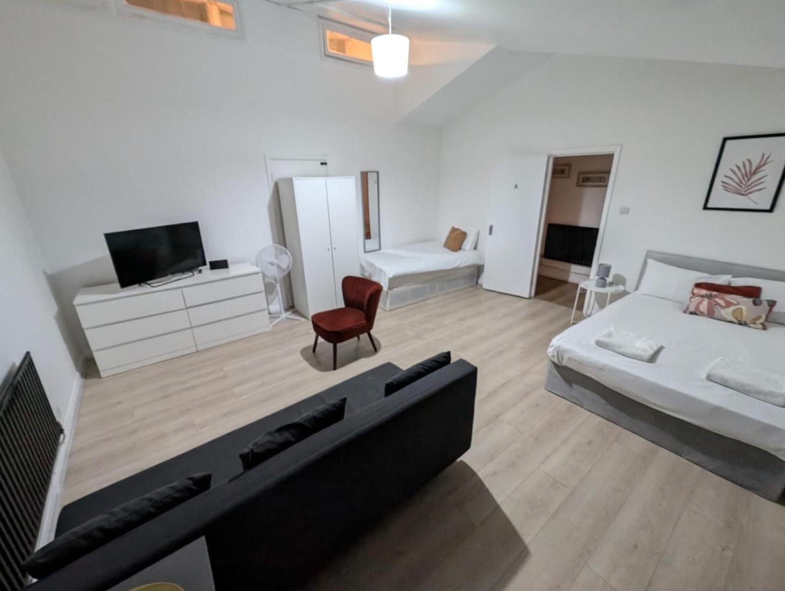 London E2 Rooms Exterior photo